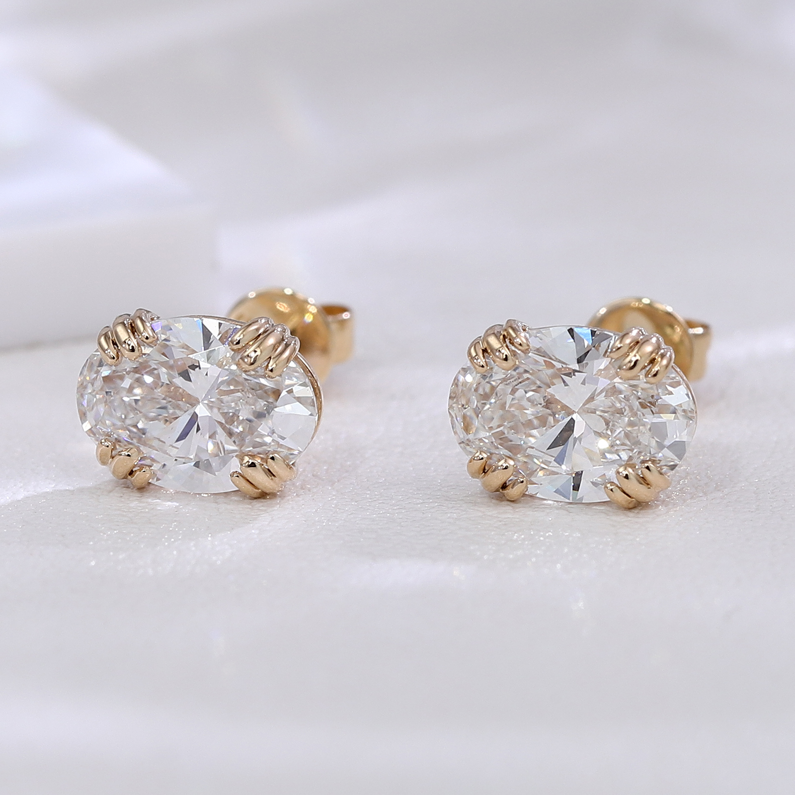 Provence Luxury Oval cut Earri - đánh giá và giá Diamond Stud Earrings